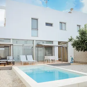 https://la-casita-del-poble-nou-del-delta.catalonia-hotels.com